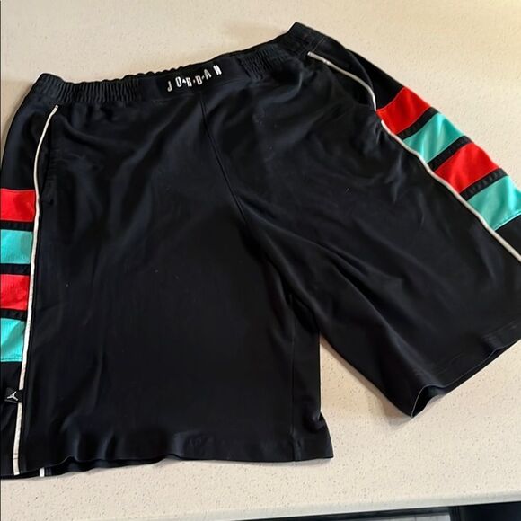 Jordan Black and Red Big Baggy Athletic Shorts Size XXL - Picture 1 of 10